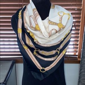 100% polyester scarf made and purchased in Italy.